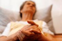 Накануне Всемирного дня борьбы с болезнью Альцгеймера ученые предложили возможный путь ее лечения